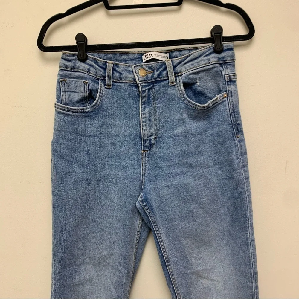 Zara High Rise Straight Jeans